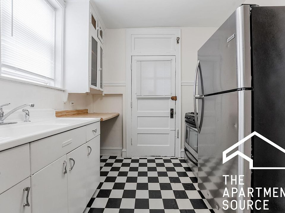 1st image of 4427 N Ashland Ave APT 2E