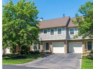 3 Regency Ct, Marlton, NJ 08053
