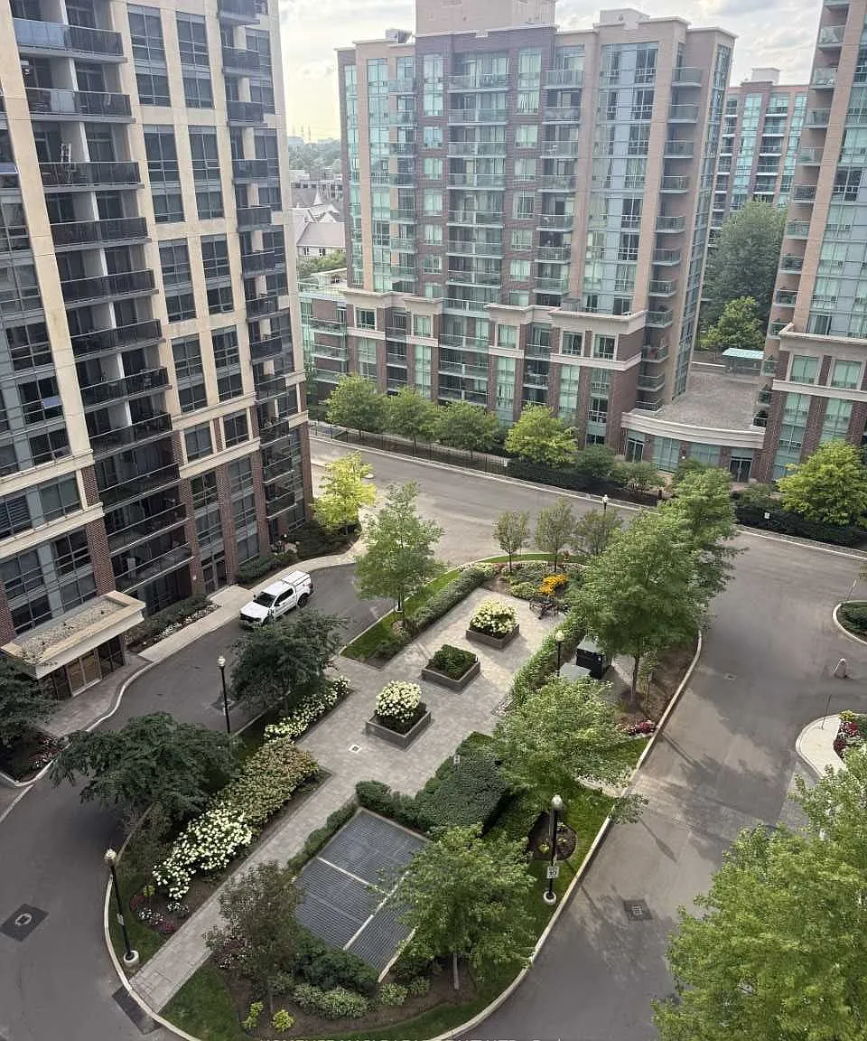 1 bed, $2,300 — Photo 1