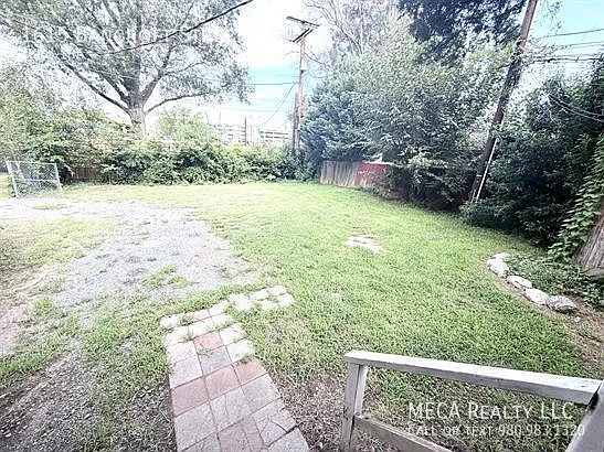 1615 Bancroft Street — Photo 3