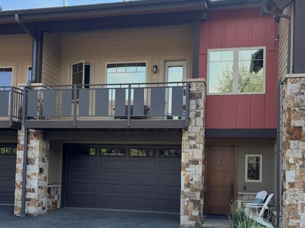 613 Clermont Cir