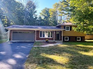 5036 S 8th St, Sheboygan, WI 53081