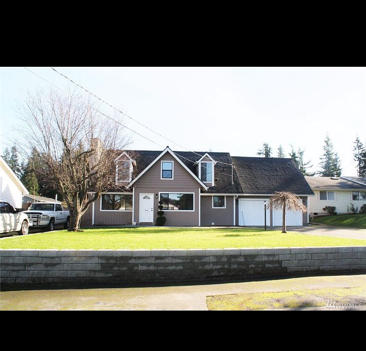 1st image of 326 Heather Dr