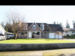 326 Heather Dr, Camano Island, WA 98282