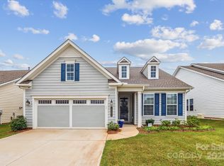 10400 Superb Ln, Charlotte, NC 28215