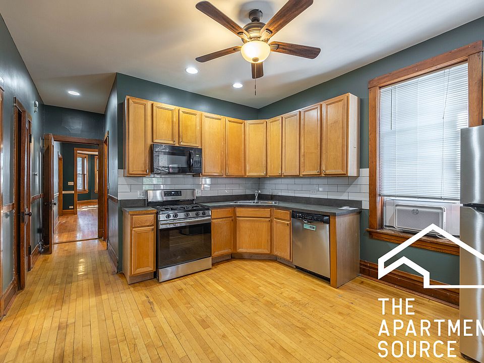 1st image of 2120 N Sawyer Ave #1