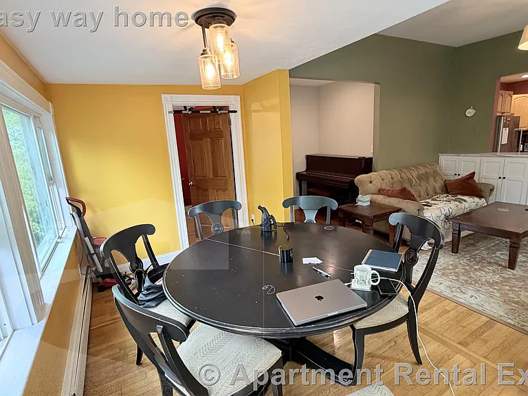 82 Munroe St #12 — Photo 3
