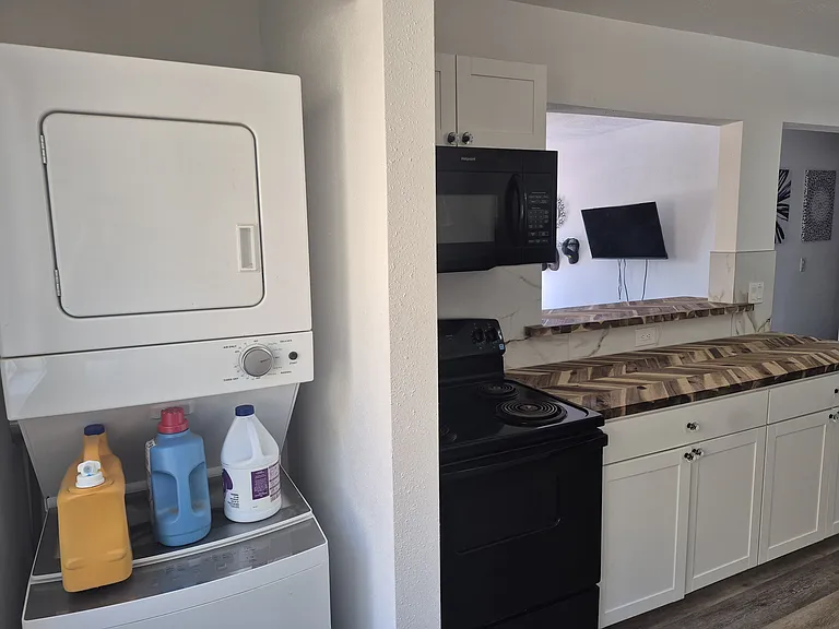 302 Ayba St #1 — Photo 10