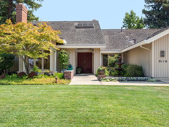 3rd image of 9116 Shady Hollow Way