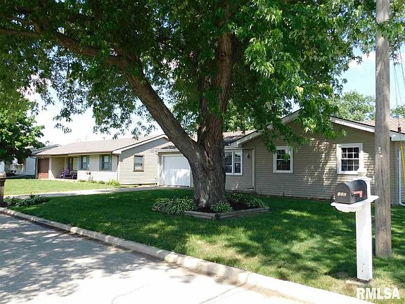 4th image of 110 Winston Ave