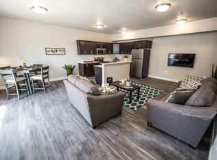 301 Springfield Ave APT 9, Hudson, IA 50643