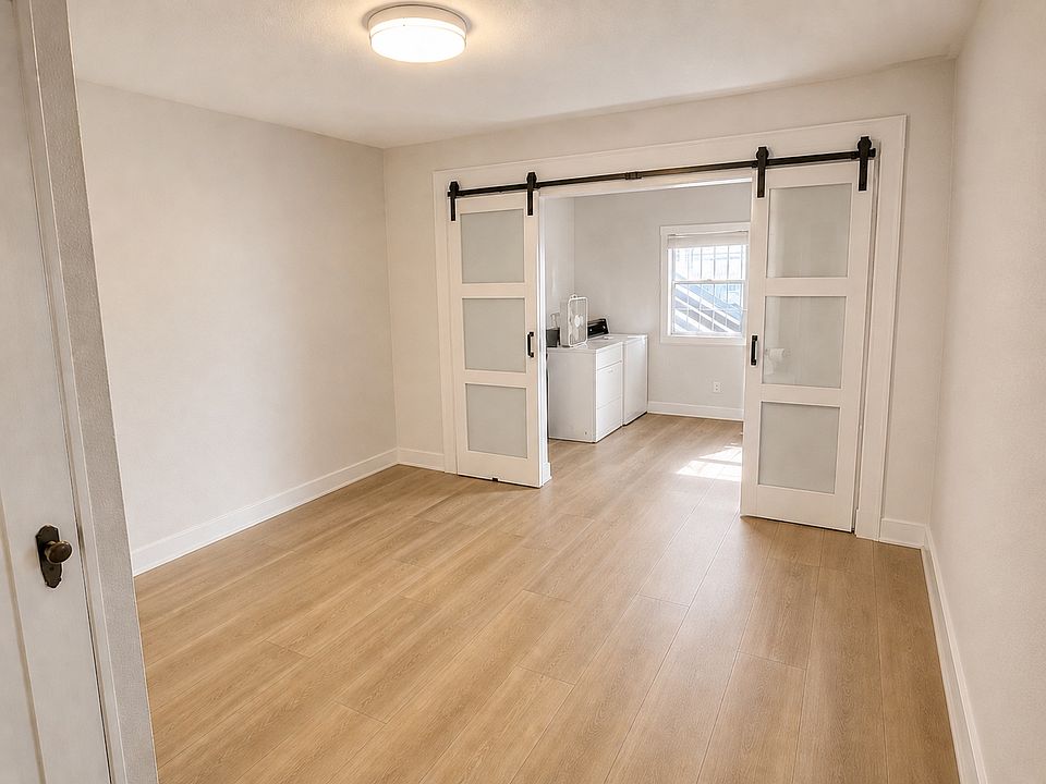 1st image of 505 13th St #505