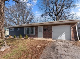 10132 Dellridge Ln, Saint Louis, MO 63136