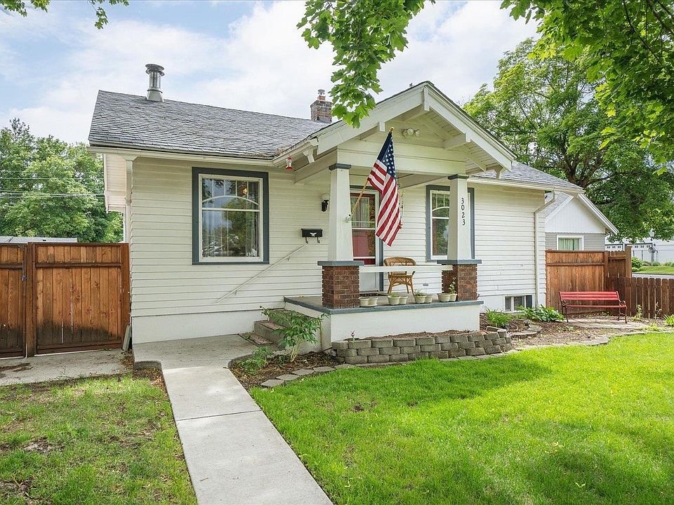1st image of 3023 W Lacrosse Ave
