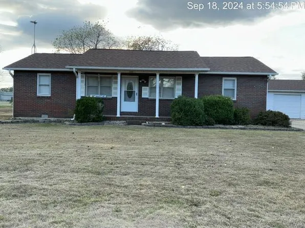 302 Bohannon St, Sikeston, MO 63801