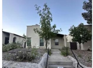 951 Roadrunner Cir, Las Cruces, NM 88011