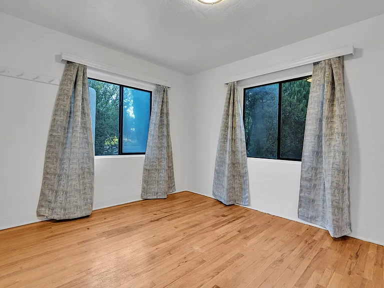 233 Solano Dr NE #1 — Photo 8