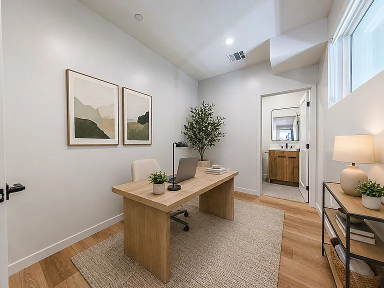 Rare Brand New Luxury Townhomes in Trendy Highland Park — Photo 11