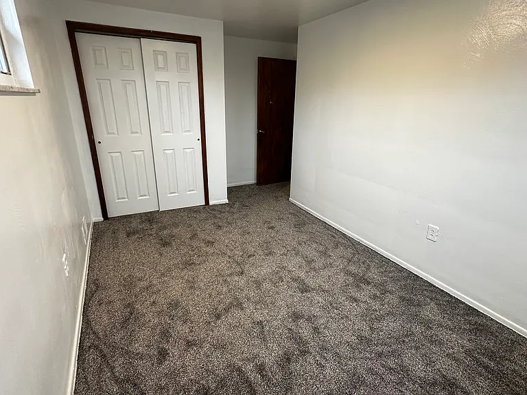 1611 Oakhurst St — Photo 8