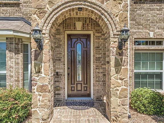 2nd image of 1130 Dutch Hollow Dr