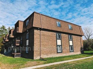 203 Charleston Blvd #6-203-6, Macomb, IL 61455