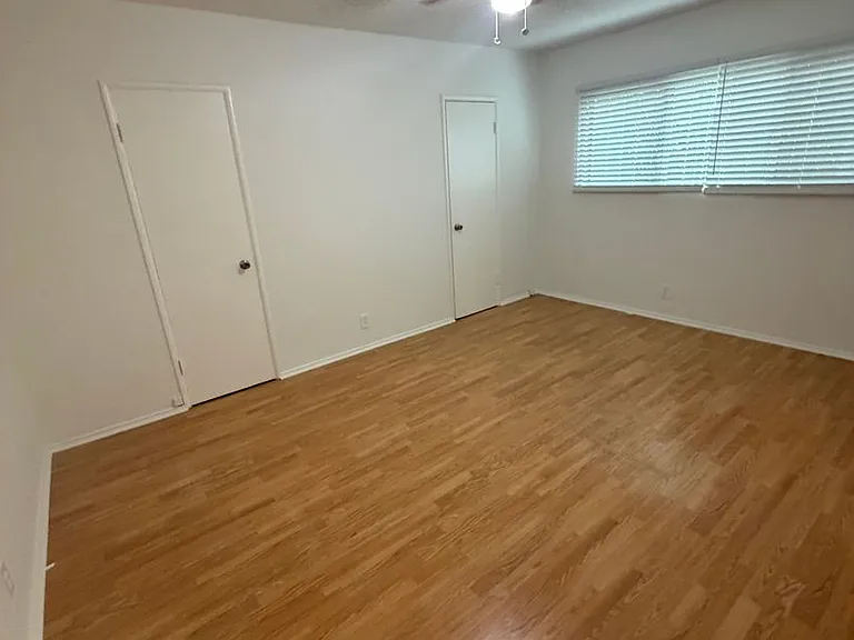 5913 Gregory Ave — Photo 6