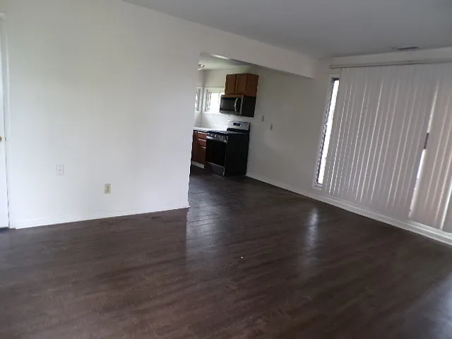 1338 Bluff Ave — Photo 7