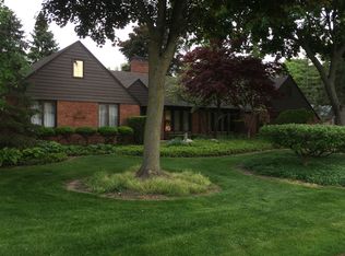 28330 E Blom Dr, Harrison Township, MI 48045