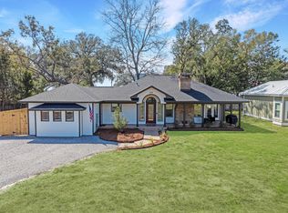 219 Satsuma Rd, Niceville, FL 32578