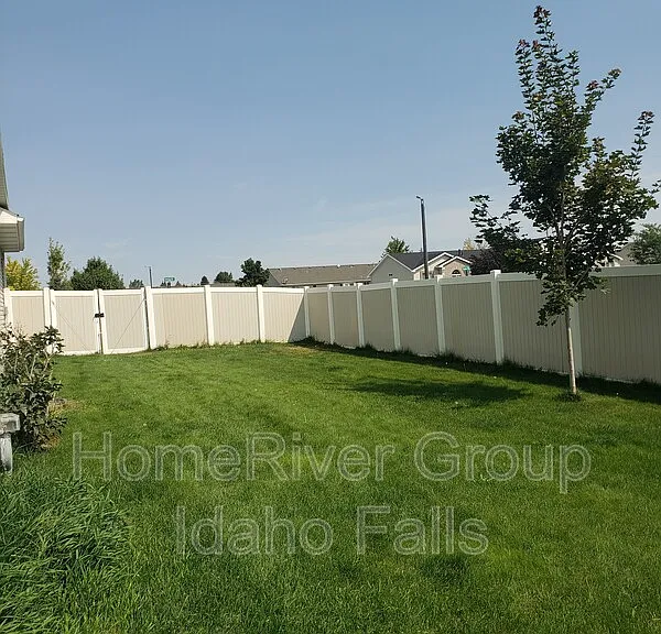 390 Bridger Dr — Photo 22