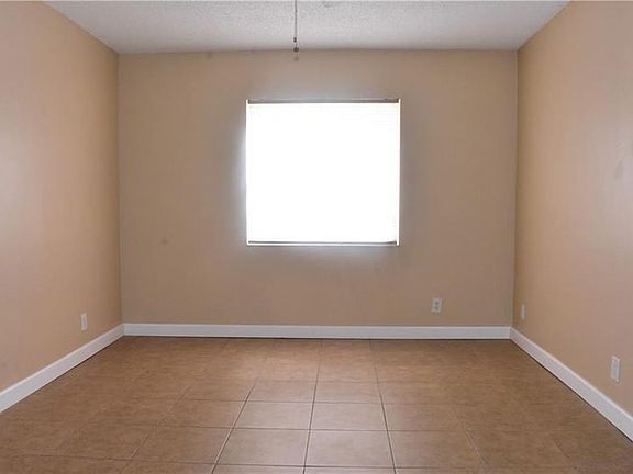 5th image of 495 SE 8th St