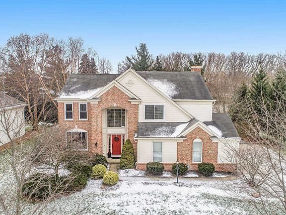 2nd image of 1438 Silver Springs Ct SE