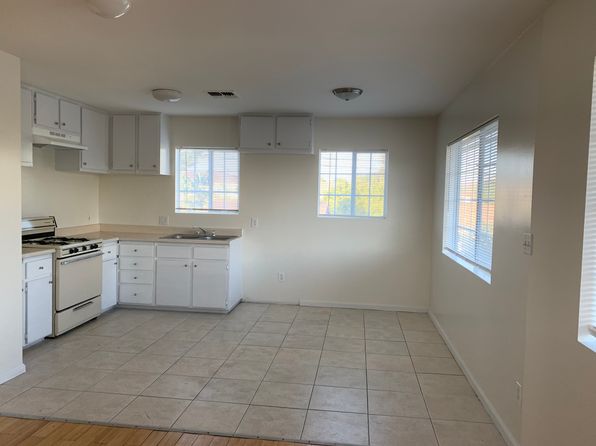 4932 S Slauson Ave APT C