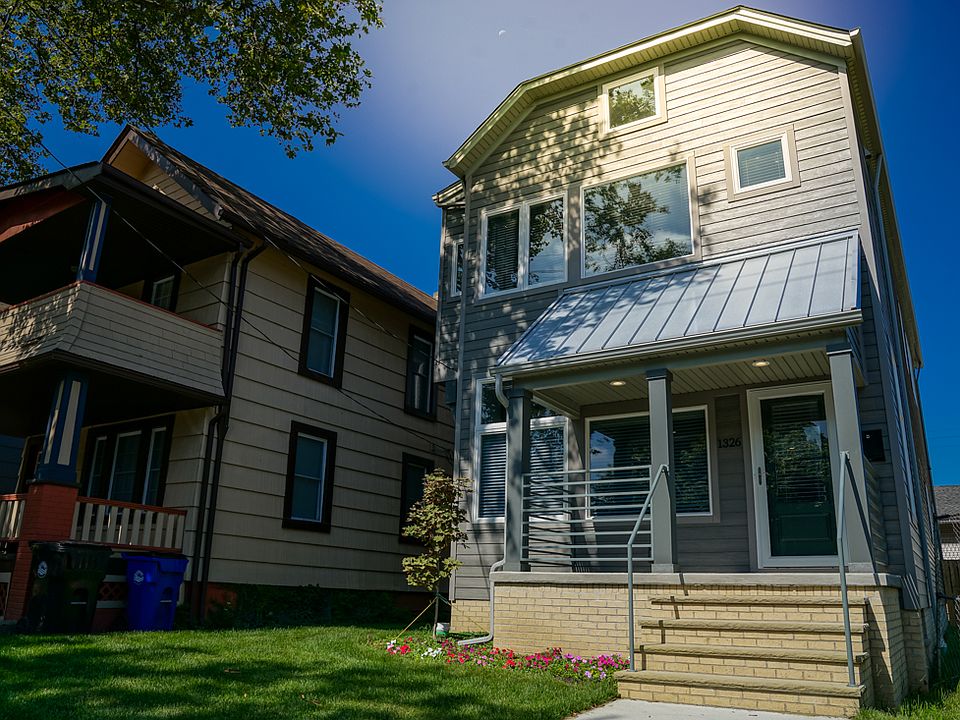 1st image of 1326 W 65th St
