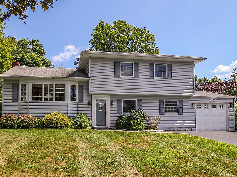 1st image of 2265 Edward Ln