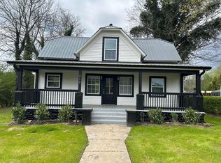 213 Southern College St, Graysville, TN 37338