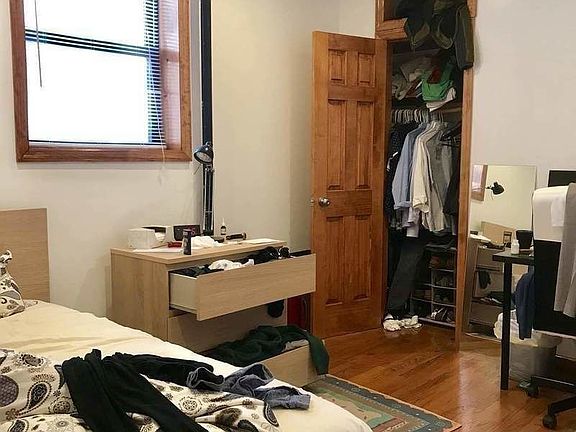 4th image of 331 E 14th St #2G