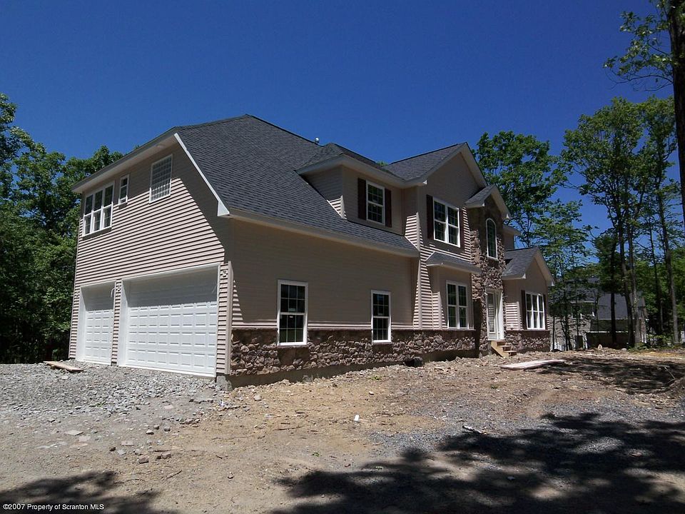 2nd image of 26 Laurel Ridge Dr