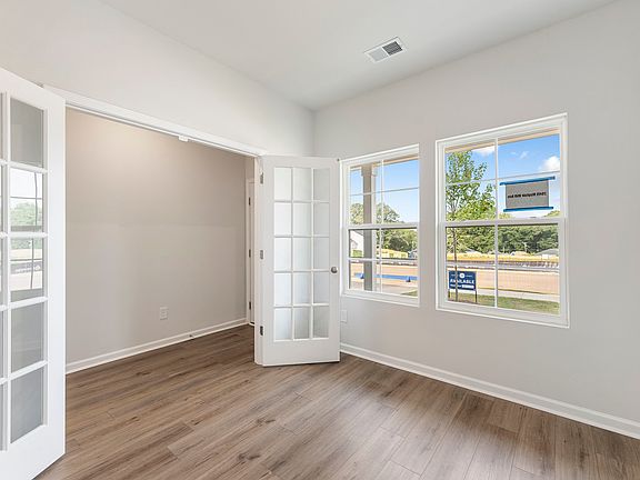4th image of 2049 Mayfair Mill Ave Lot 11