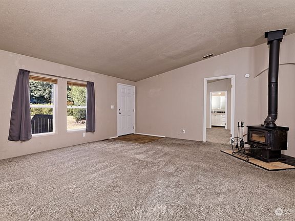 2nd image of 101 E Herron Place