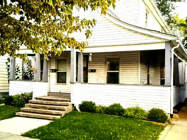 416 2nd St, Fairport Harbor, OH 44077