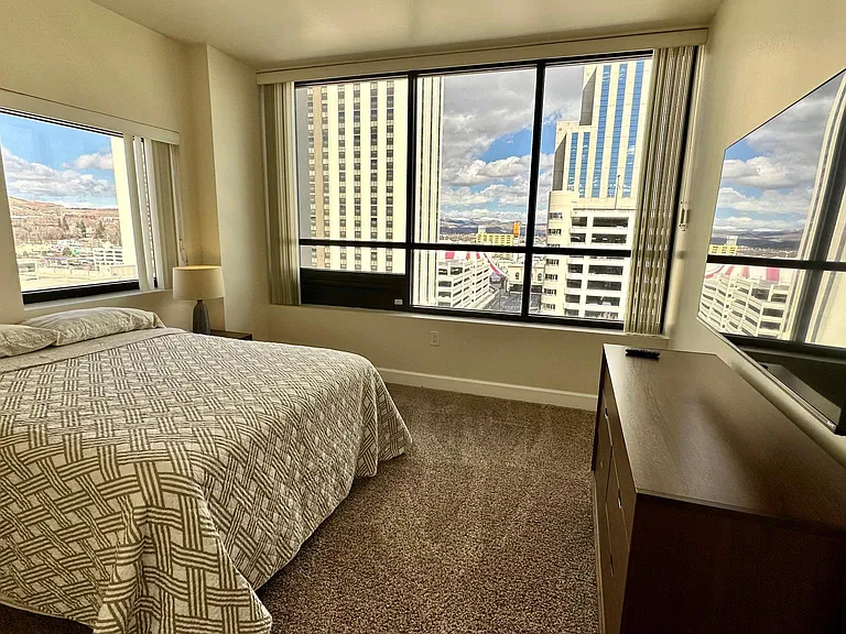 450 N Arlington Ave #1201 — Photo 29