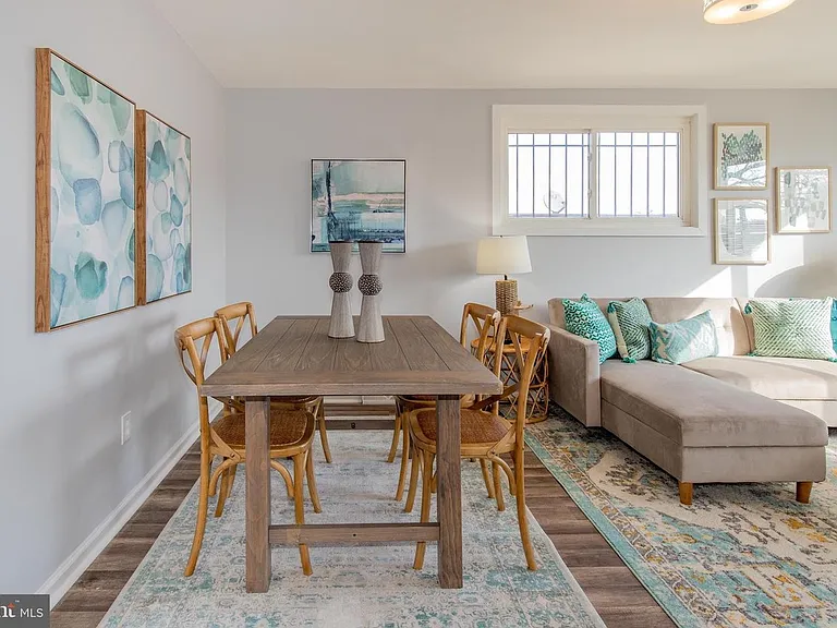 22 Chamber Ave — Photo 14