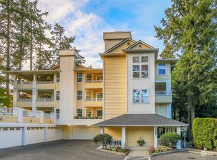 5801 200th St SW APT 202, Lynnwood, WA