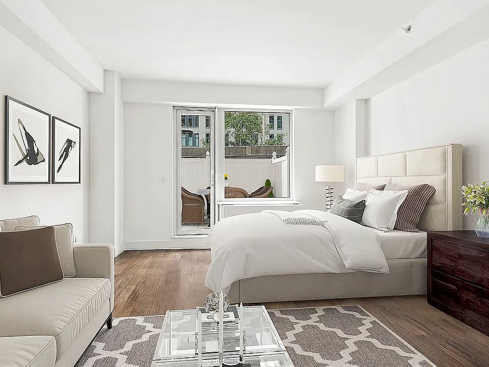 1st image of 4427 Purves St APT 3E