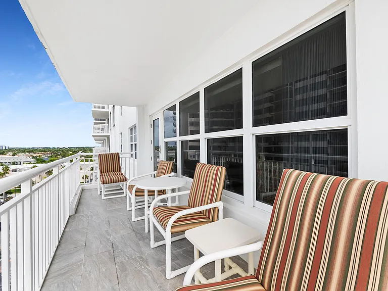 3850 Galt Ocean Dr #901 — Photo 27