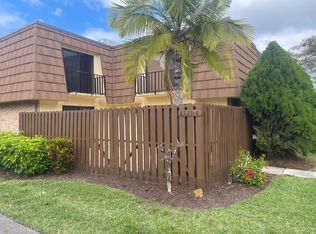 1525 Park Meadows Dr APT 4, Fort Myers, FL 33907