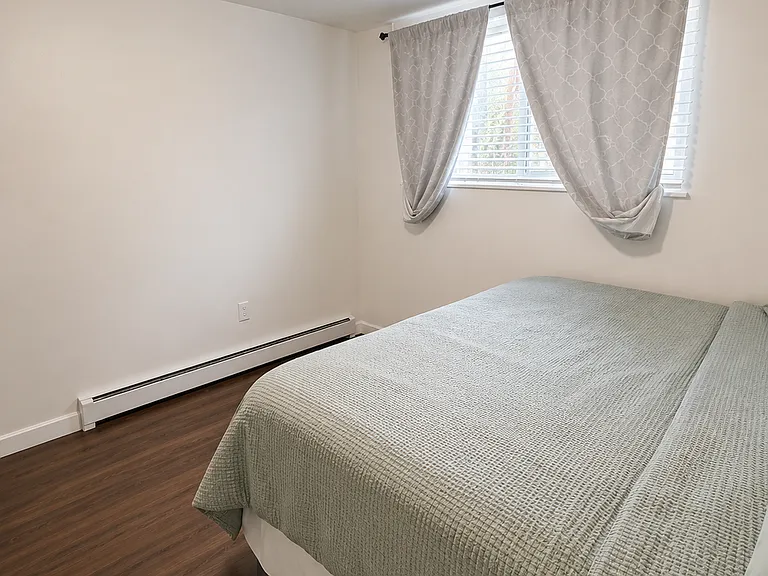 734 E 11th Ave #6 — Photo 5
