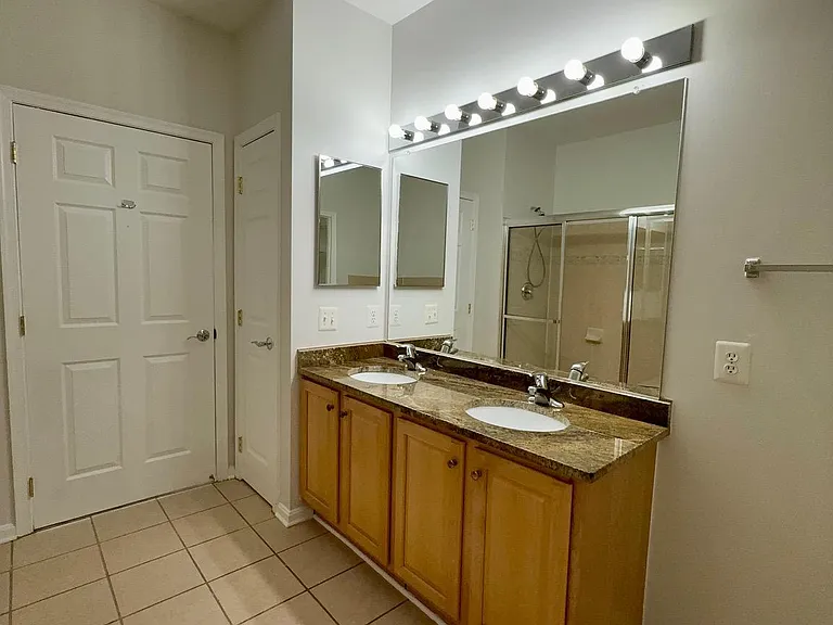 13216 Fox Bow Dr #307 — Photo 20