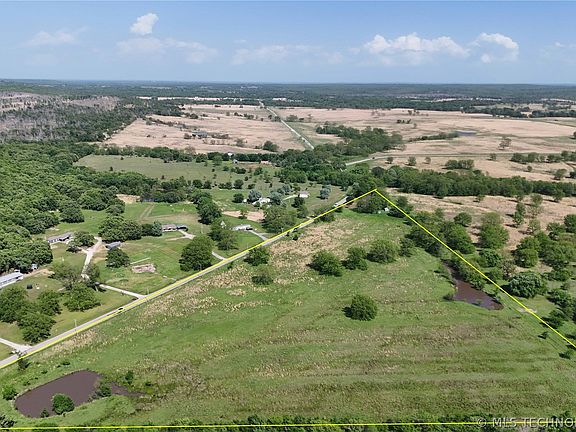 4th image of 3055 Bixby Rd